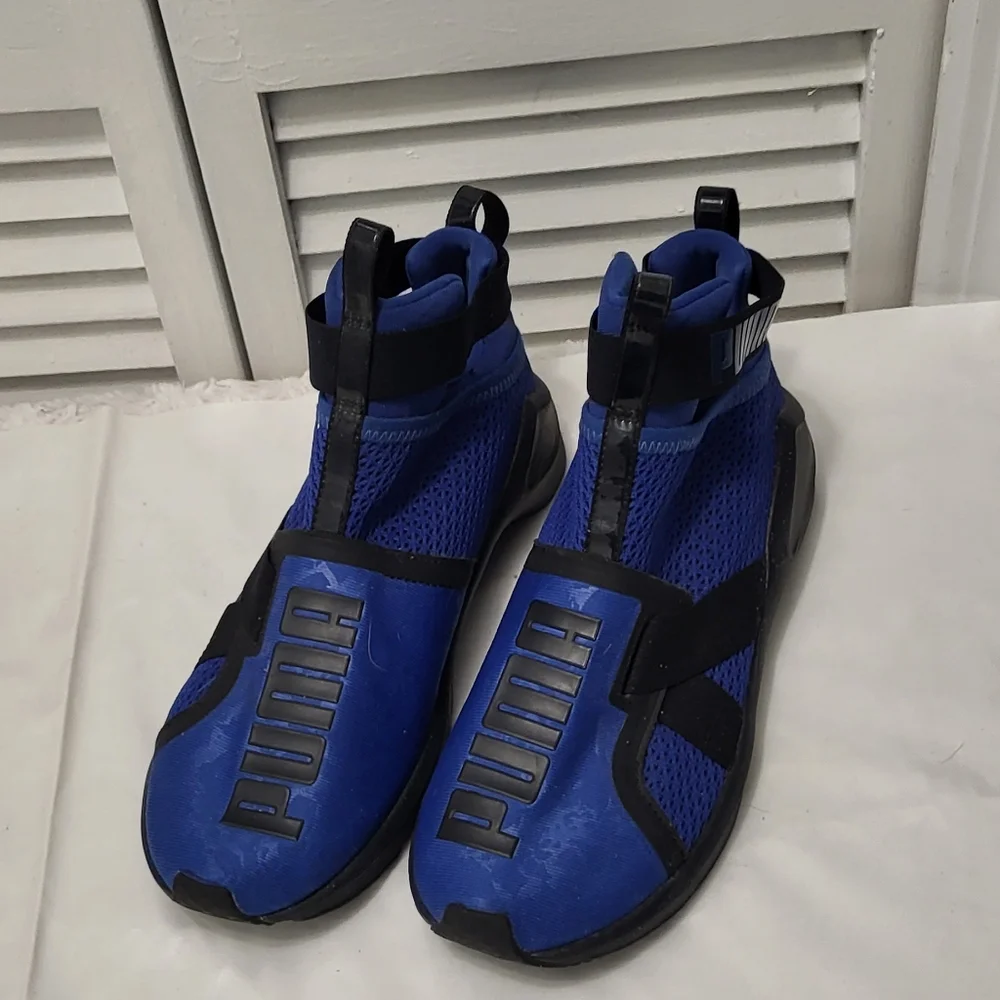 Puma women's sneakers size 7.5 navy blue/black - Picture 3 of 8